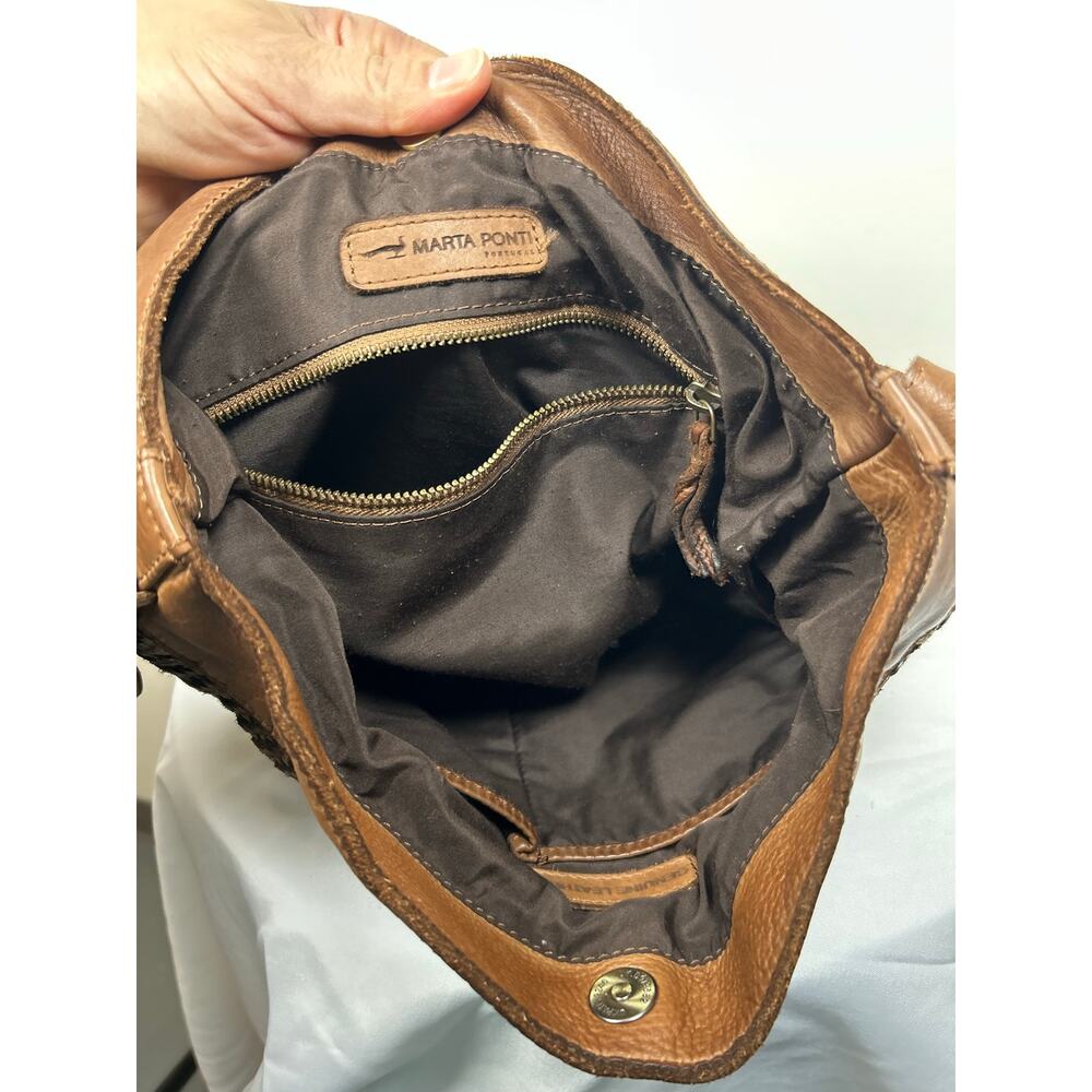 Marta Ponti Brown Woven genuine Leather
Shoulder Bag 13“ x 13“ happy minimalist - Picture 4 of 13